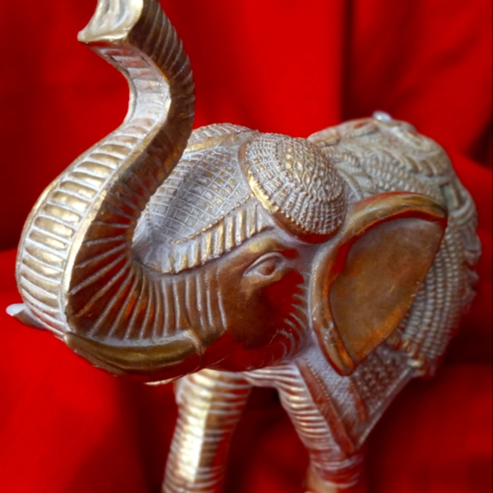 Elephant golden color 9"x9"x6"
